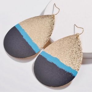 Metallic Tear Drop Earring - Pierced